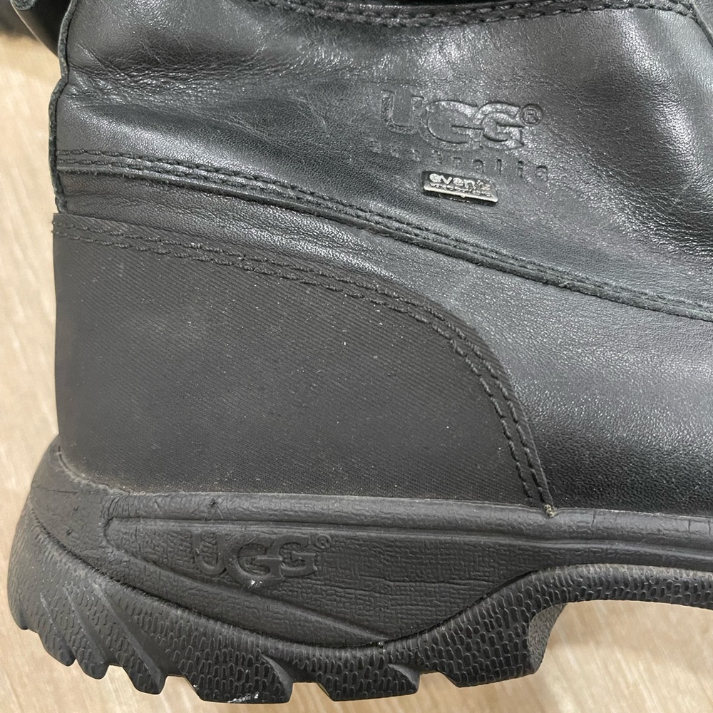 UGG Men's Butte boots in black waterproof leather size 12 - Picture 6 of 16